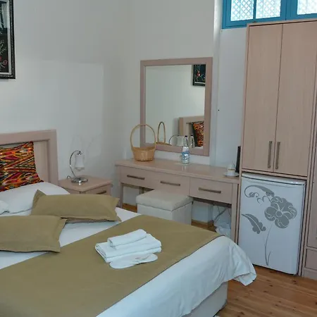 Cypriot Swallow Boutique Hotel Nicosia Buitenkant foto